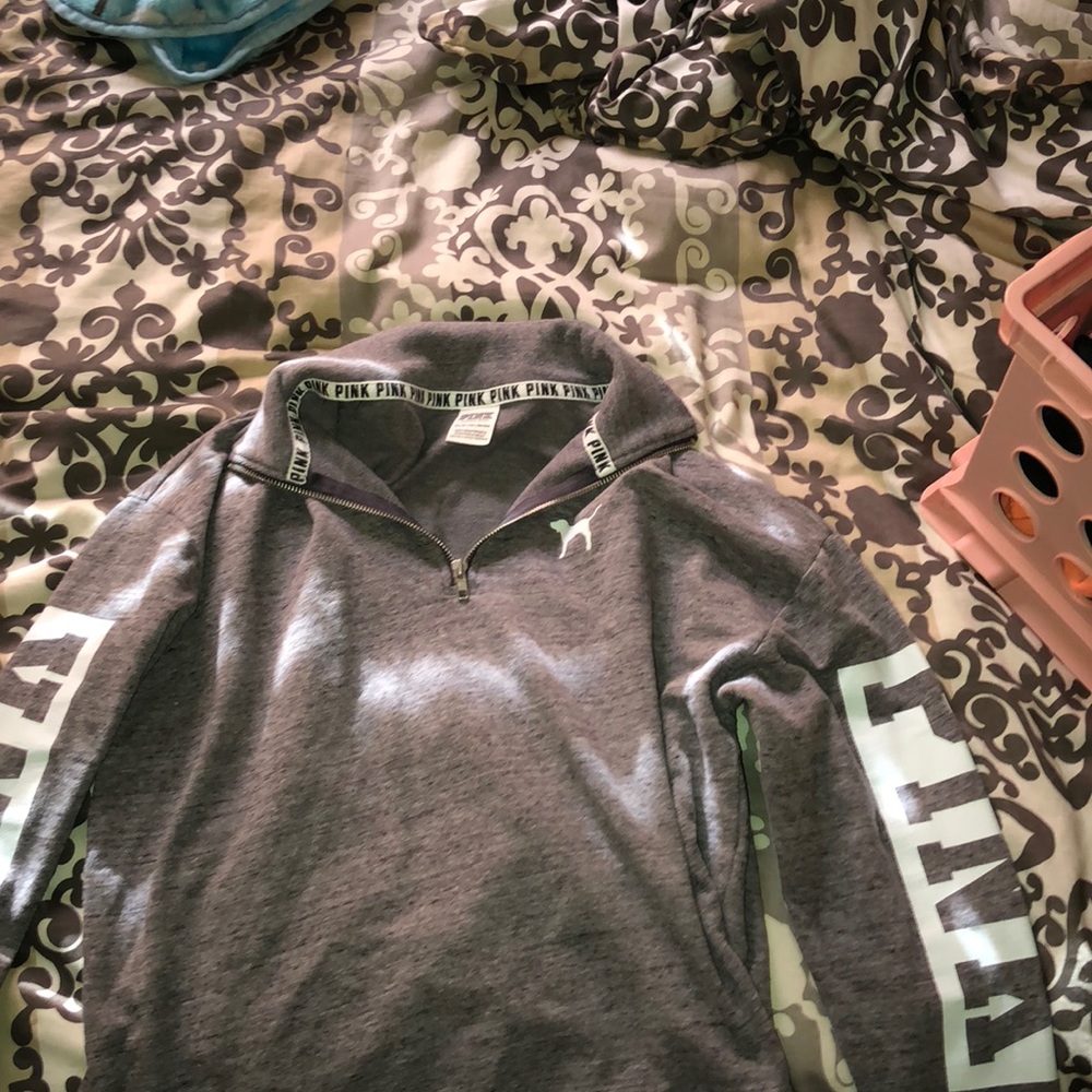 PINK crew neck XS